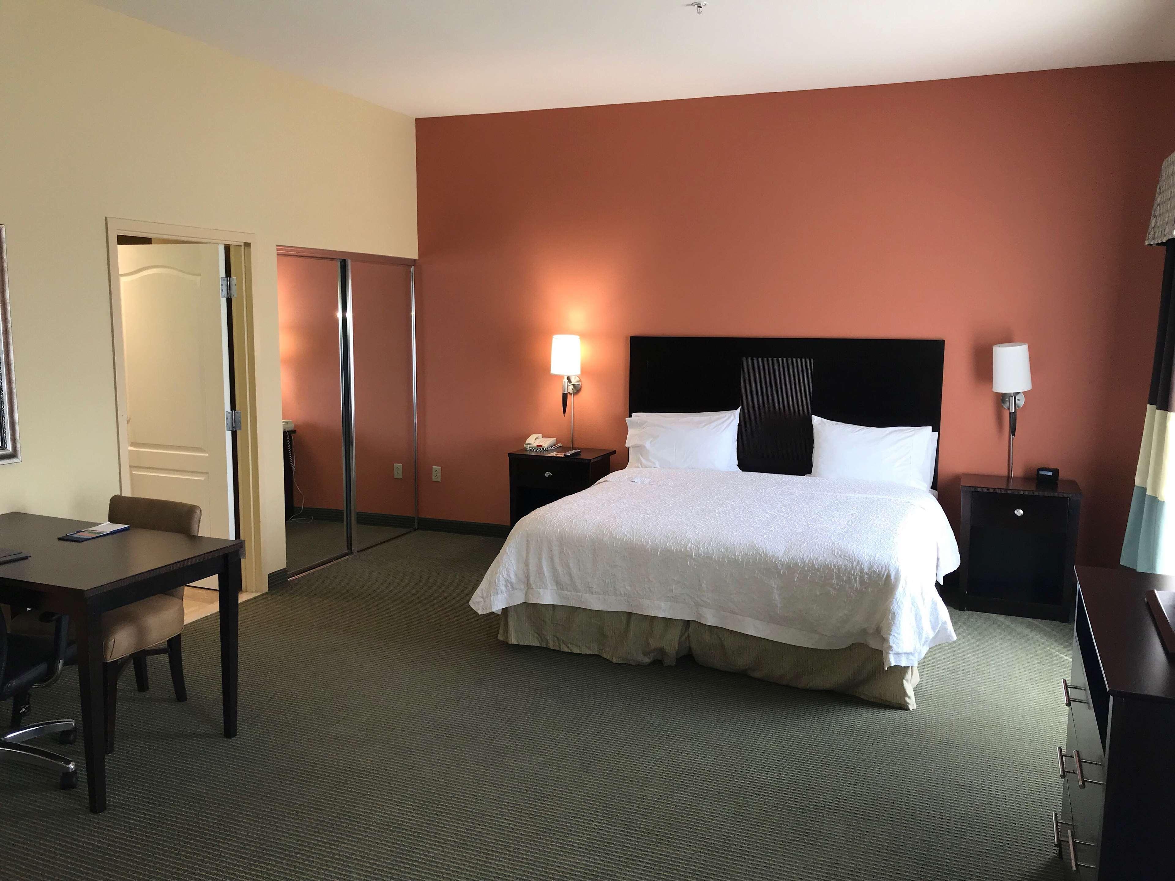 Hampton Inn And Suites Austin - Lakeway Exterior photo