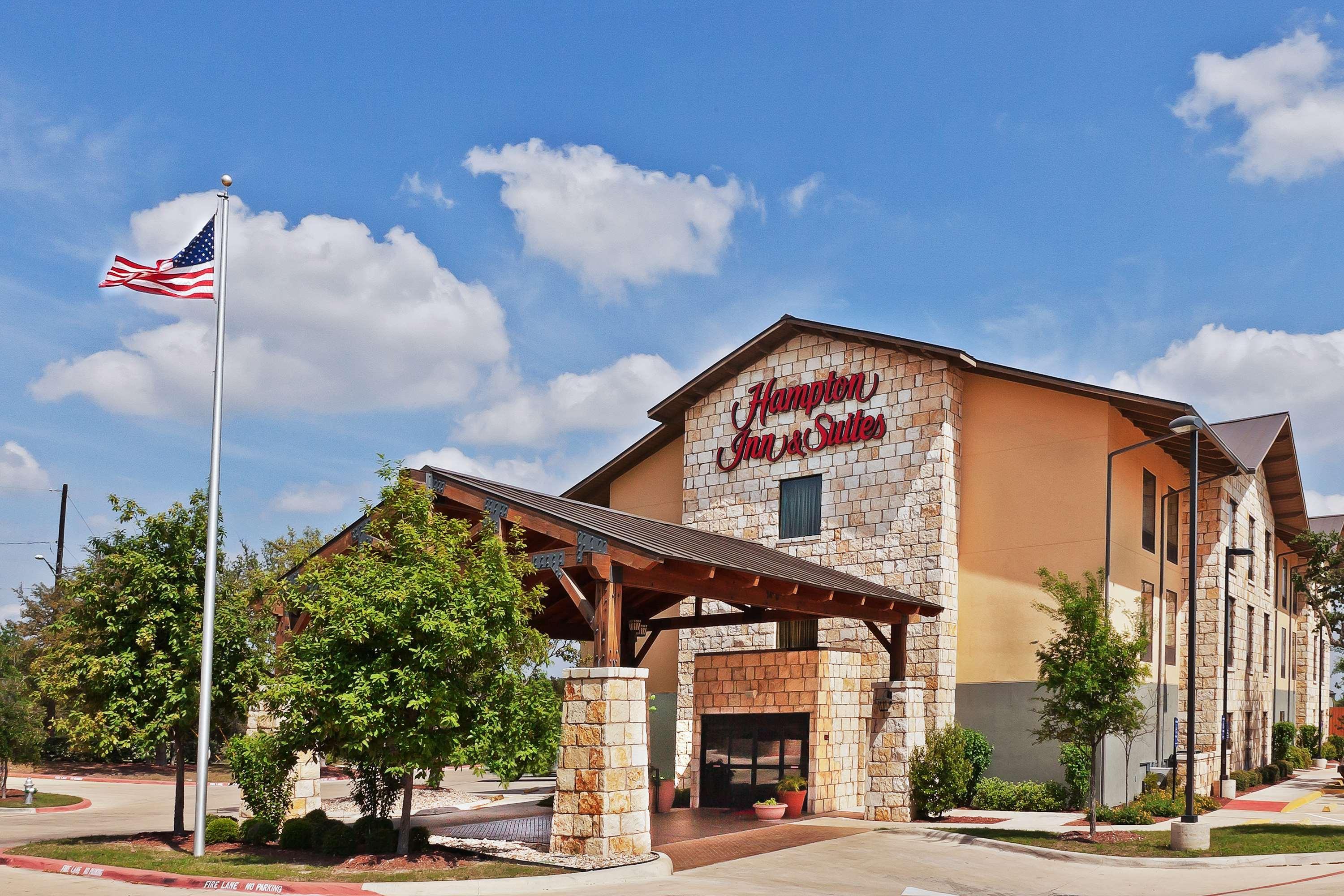 Hampton Inn And Suites Austin - Lakeway Exterior photo